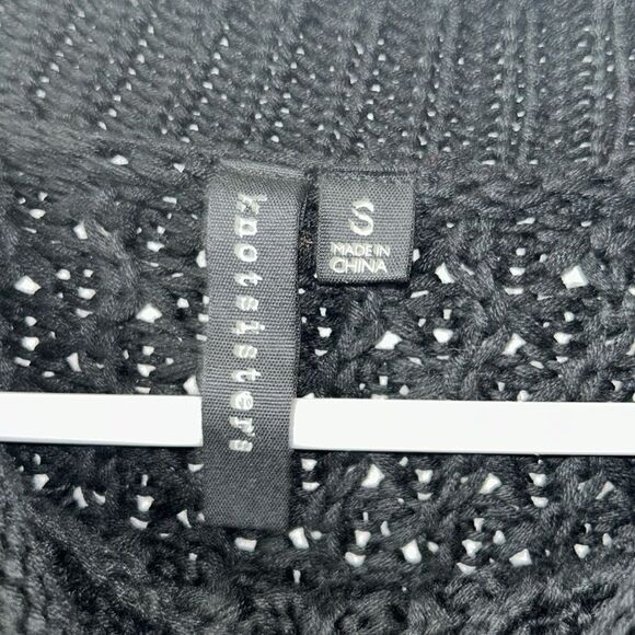 Knot Sisters Stripe Open Knit Black & Cream Sweater (Size Small) - Picture 5 of 6